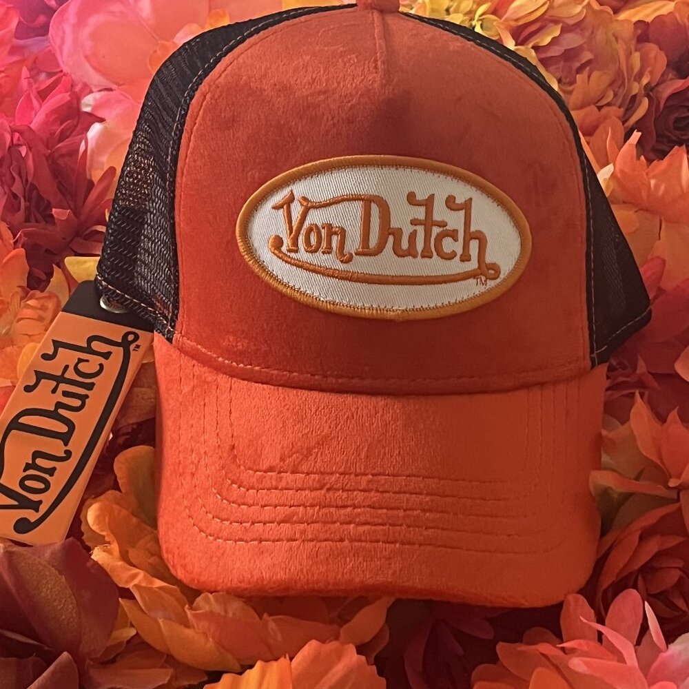 Von Dutch Trucker Hat, Orangey-Red Velvet, Unisex, Authentic, NWT, That's Hot.